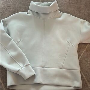 CALIA by Carrie Underwood Light Gray Turtleneck Sweater